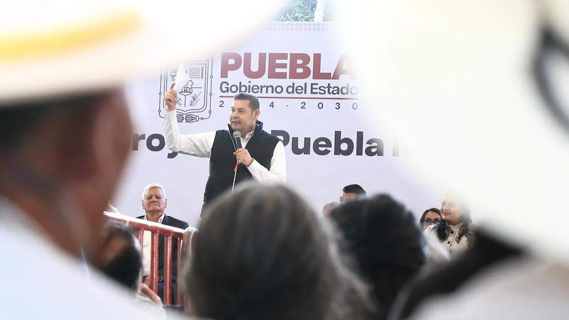 Alejandro Armenta reiteró que promoverá ante el Congreso del Estado la redistritación electoral local